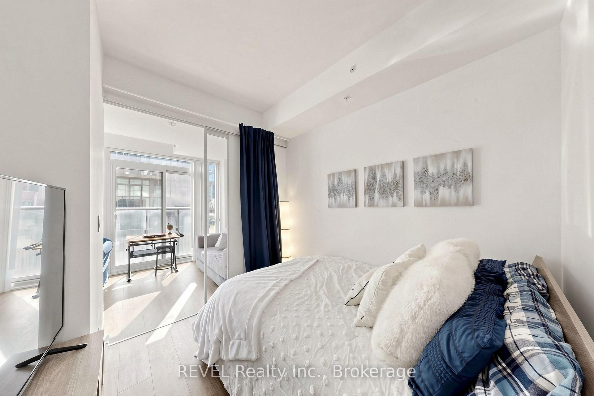 Photo 16 of Unit 705, 30 Nelson Street, Toronto, Waterfront Communities — HOMEH