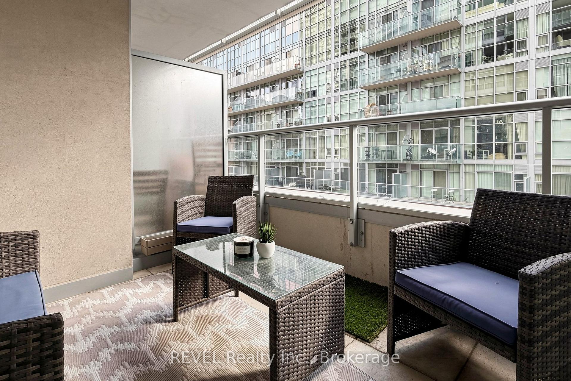 Photo 21 of Unit 705, 30 Nelson Street, Toronto, Waterfront Communities — HOMEH