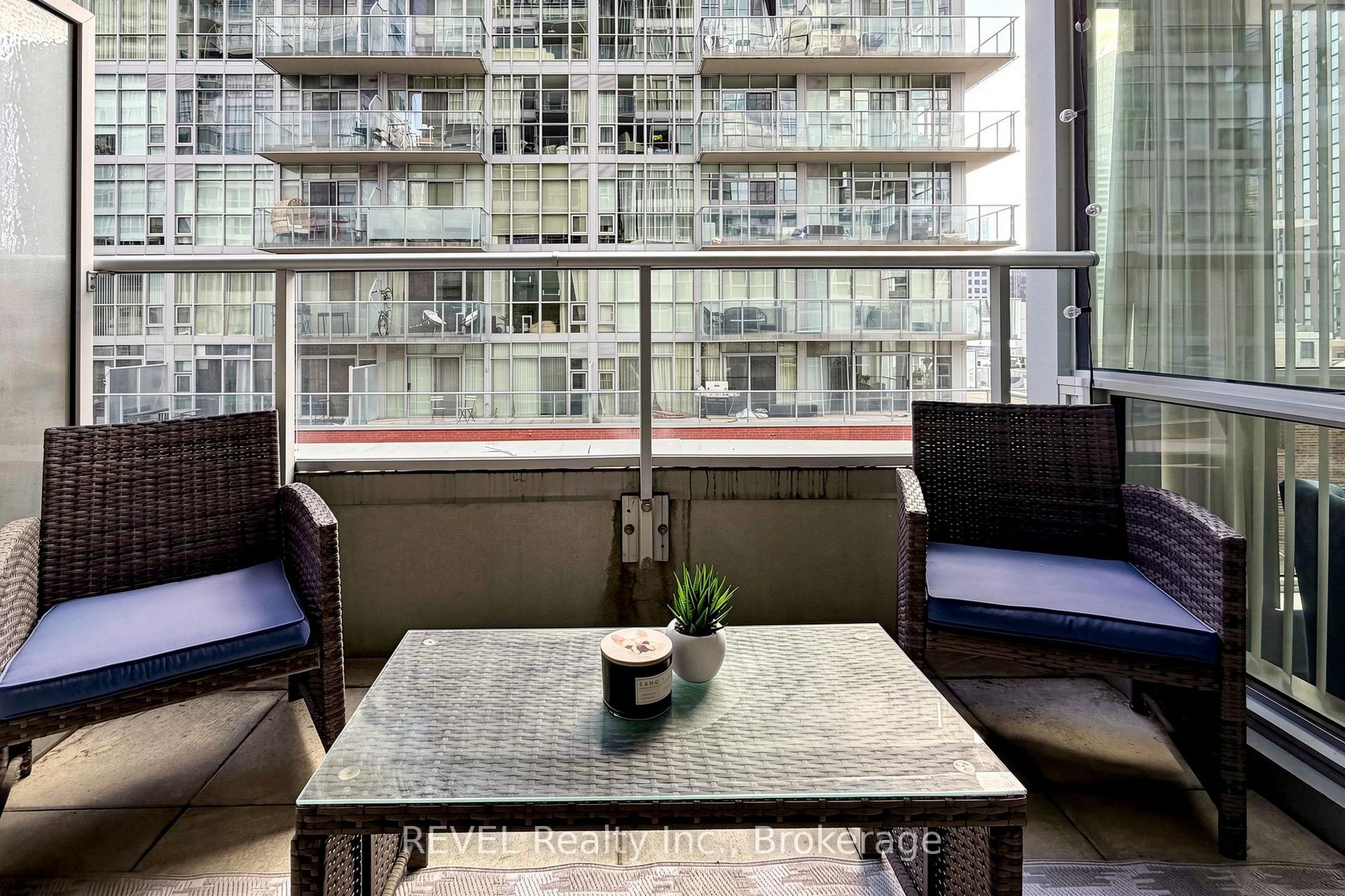Photo 22 of Unit 705, 30 Nelson Street, Toronto, Waterfront Communities — HOMEH