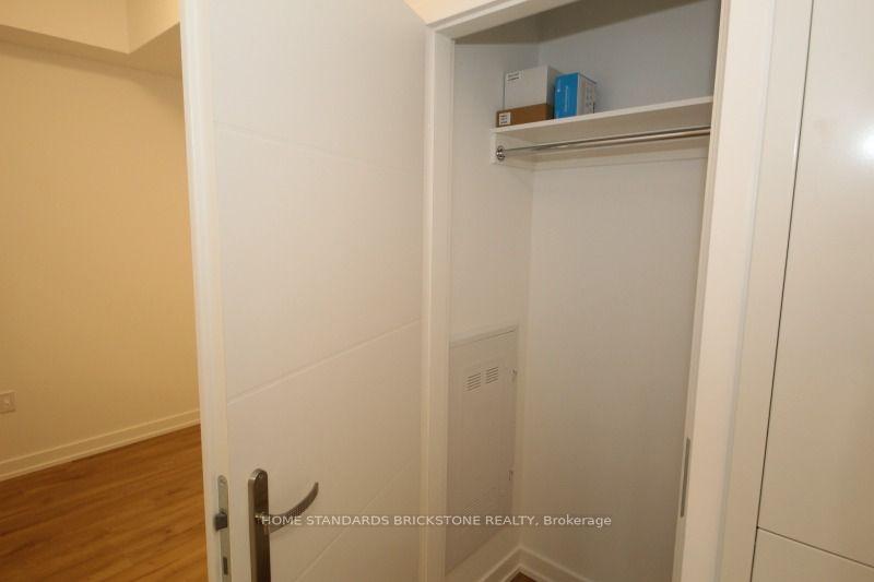 Photo 33 of Unit 2513, 30 Francis Street S, Kitchener, City Commercial Core — HOMEH