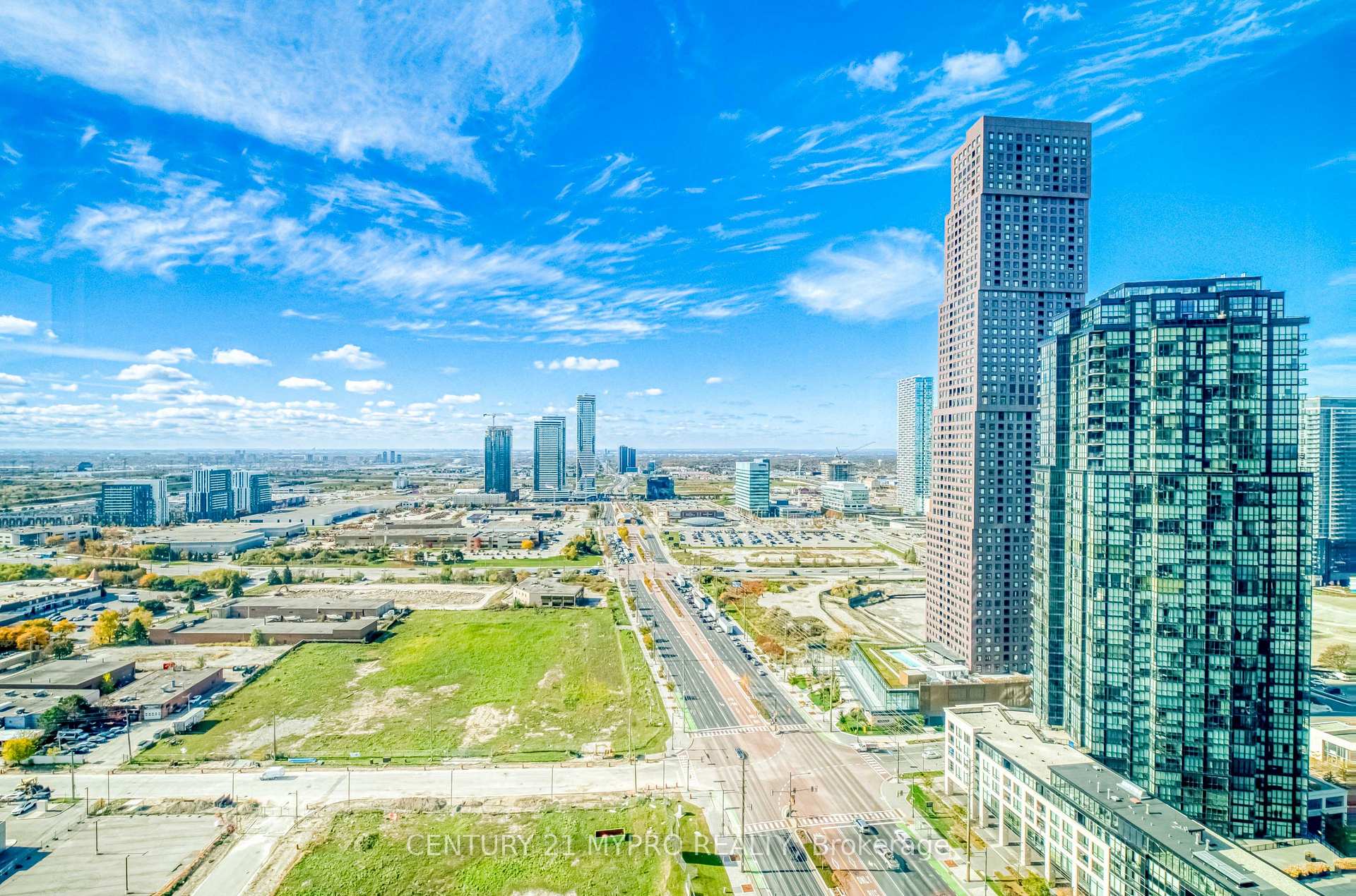 Photo 32 of Unit 2608, 5 Meadowdale Road, Vaughan, Vaughan Corporate Centre — HOMEH