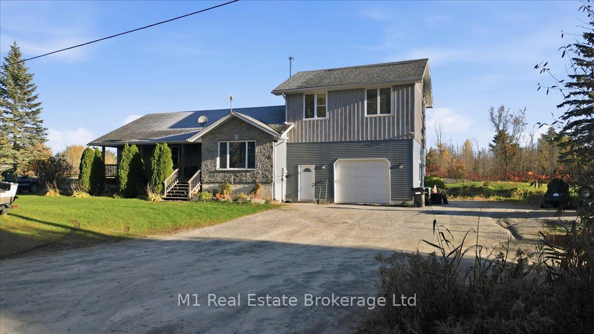 Photo 2 of 3261 St. Amant Road, Severn, Port Severn — HOMEH
