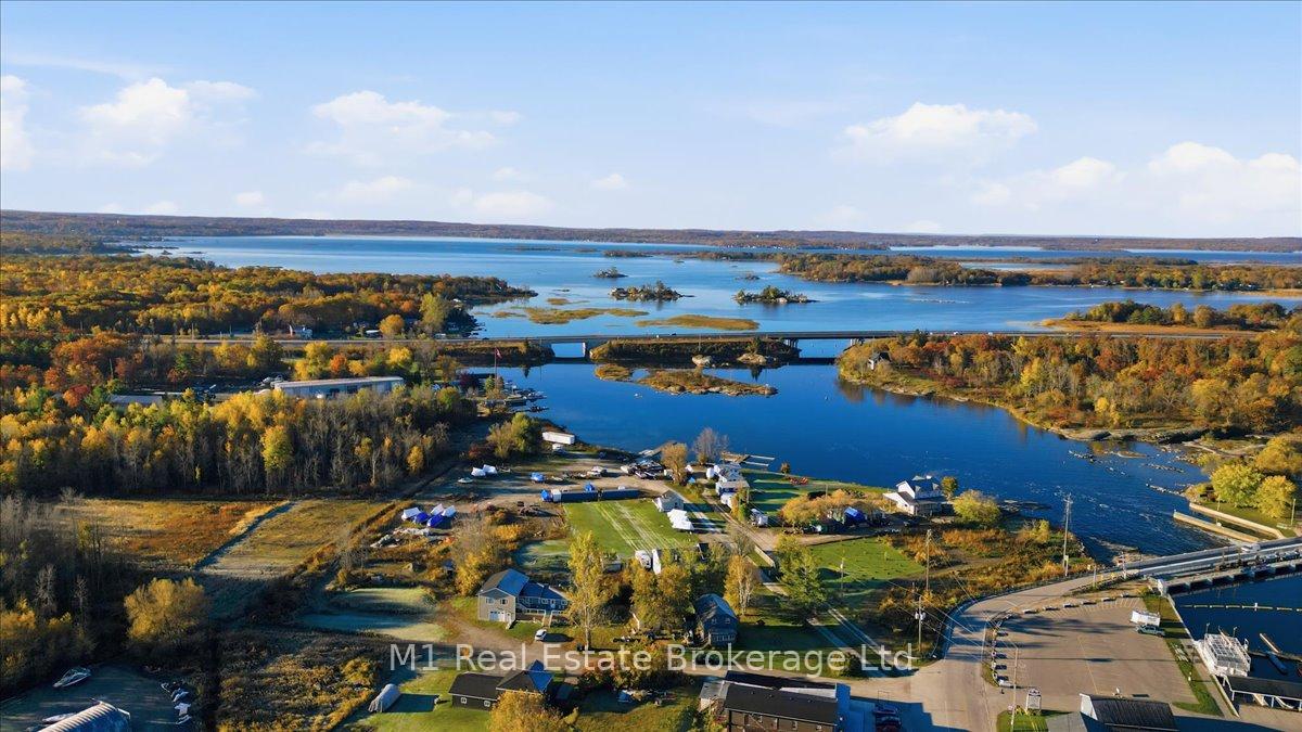 Photo 4 of 3261 St. Amant Road, Severn, Port Severn — HOMEH