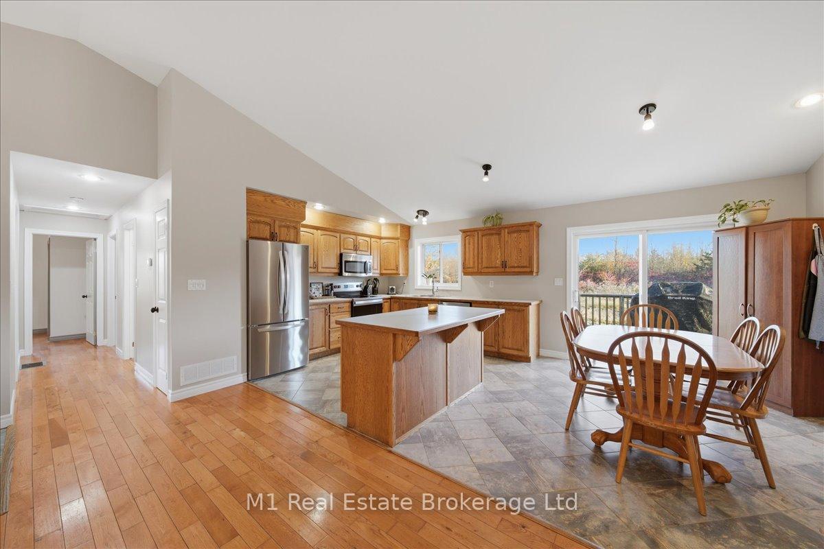 Photo 12 of 3261 St. Amant Road, Severn, Port Severn — HOMEH