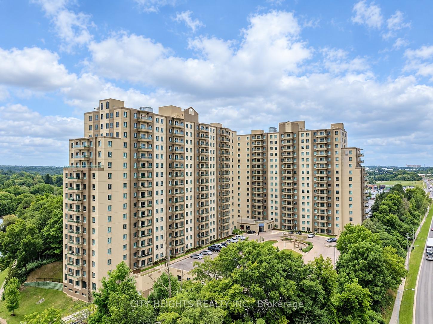 Photo 1 of Unit 1020A, 200 Old Carriage Drive, Kitchener, Pioneer Park — HOMEH