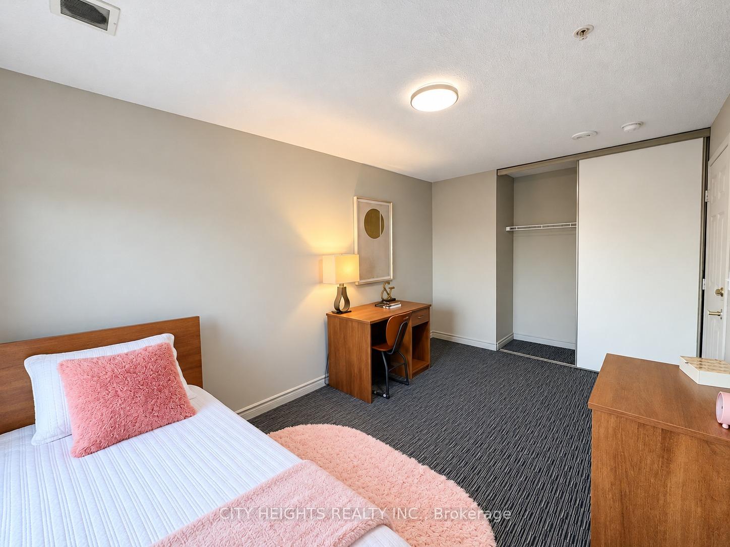 Photo 21 of Unit 701B, 200 Old Carriage Drive, Kitchener, Pioneer Park — HOMEH