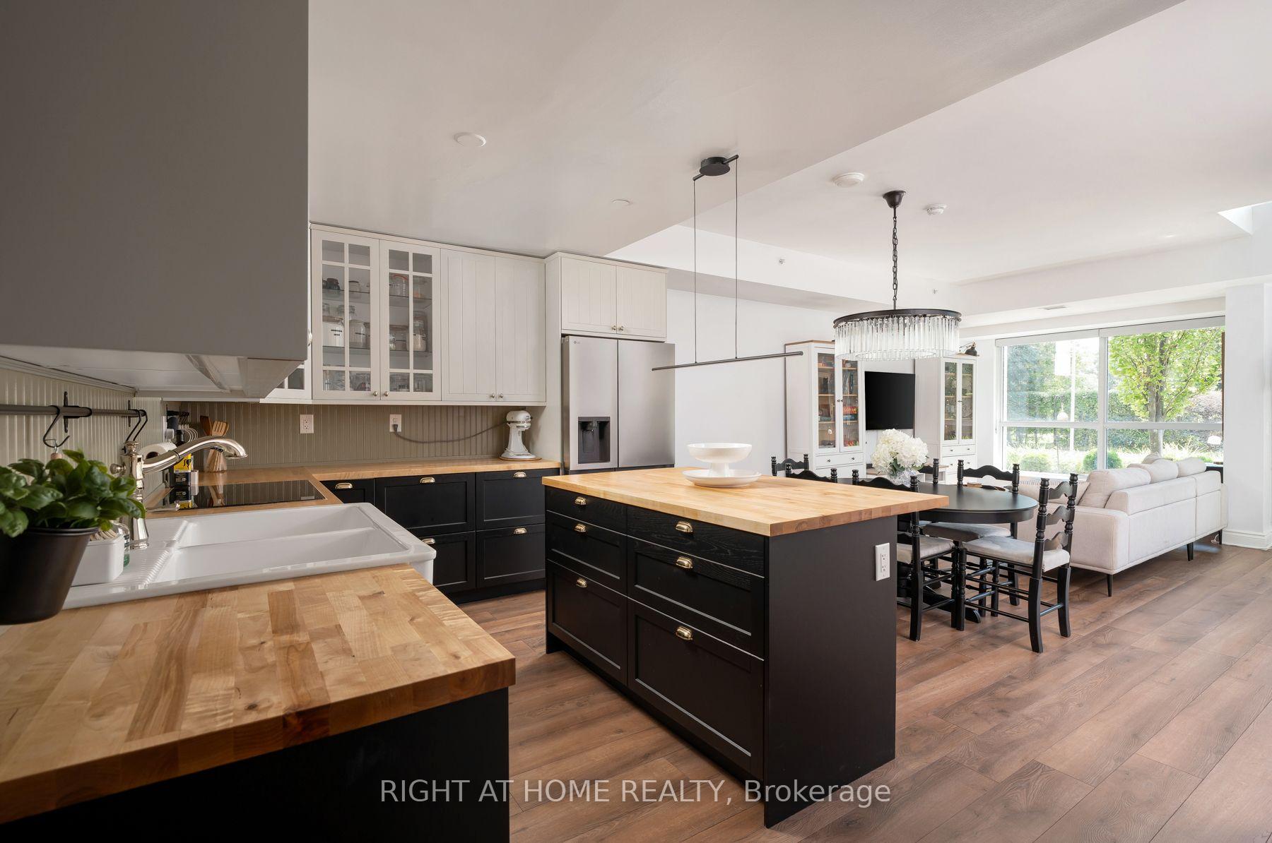 Photo of Unit TH10, 1350 Kingston Road