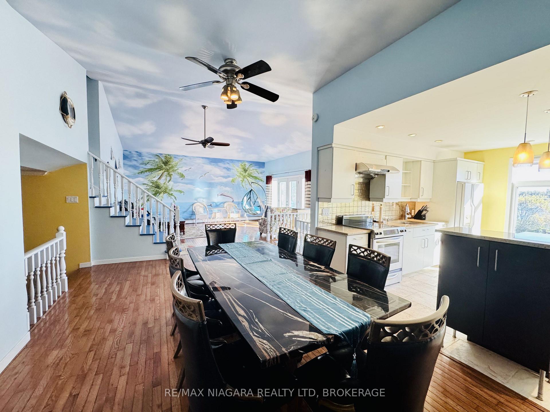 Photo 4 of 415 Niagara Boulevard, Fort Erie, Central — HOMEH