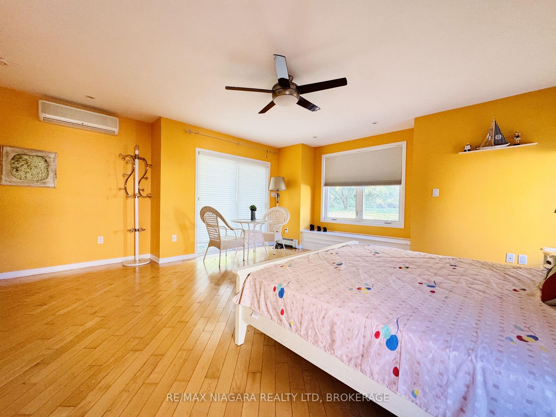Photo 13 of 415 Niagara Boulevard, Fort Erie, Central — HOMEH