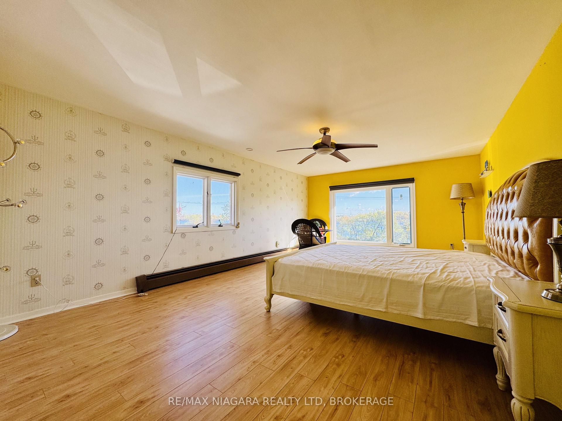 Photo 16 of 415 Niagara Boulevard, Fort Erie, Central — HOMEH
