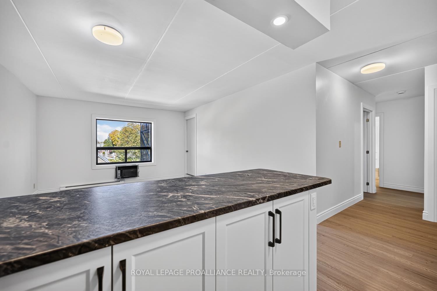 Photo 5 of Unit 403, 95 Windsor Drive, Brockville, Brockville — HOMEH