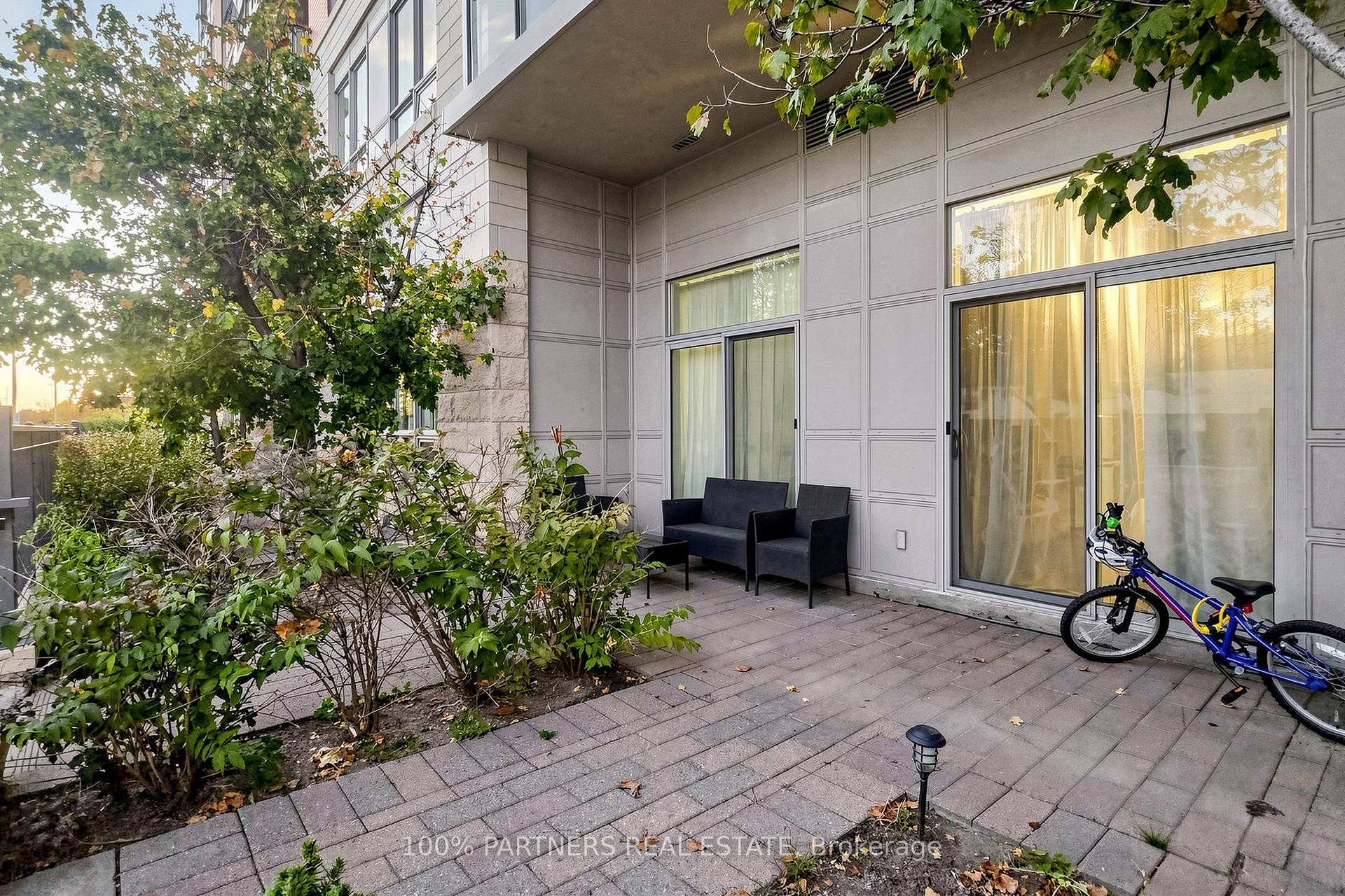 Photo 2 of Unit 108, 50 Clegg Road, Markham, Unionville — HOMEH