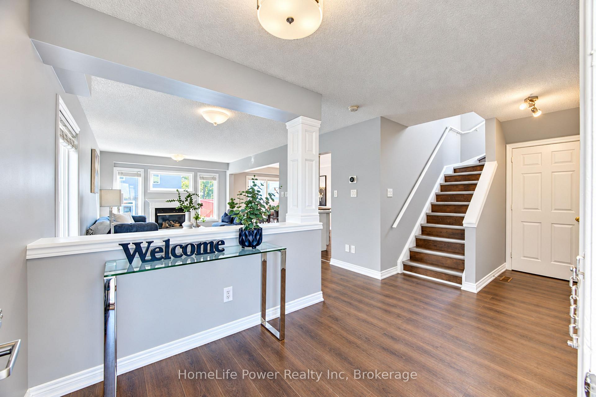 Photo 4 of 575 Thistlewood Drive, London, North C — HOMEH