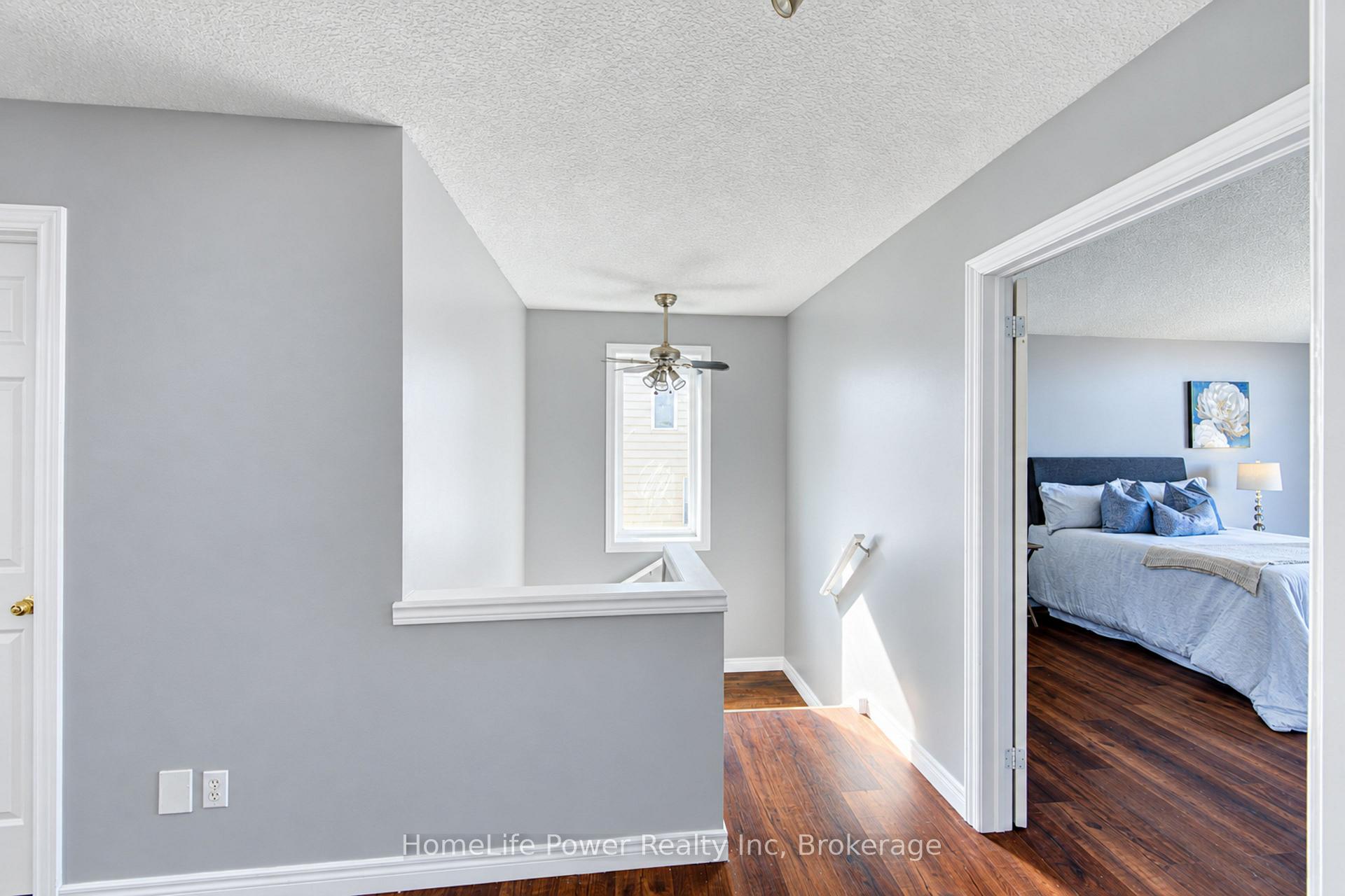 Photo 25 of 575 Thistlewood Drive, London, North C — HOMEH