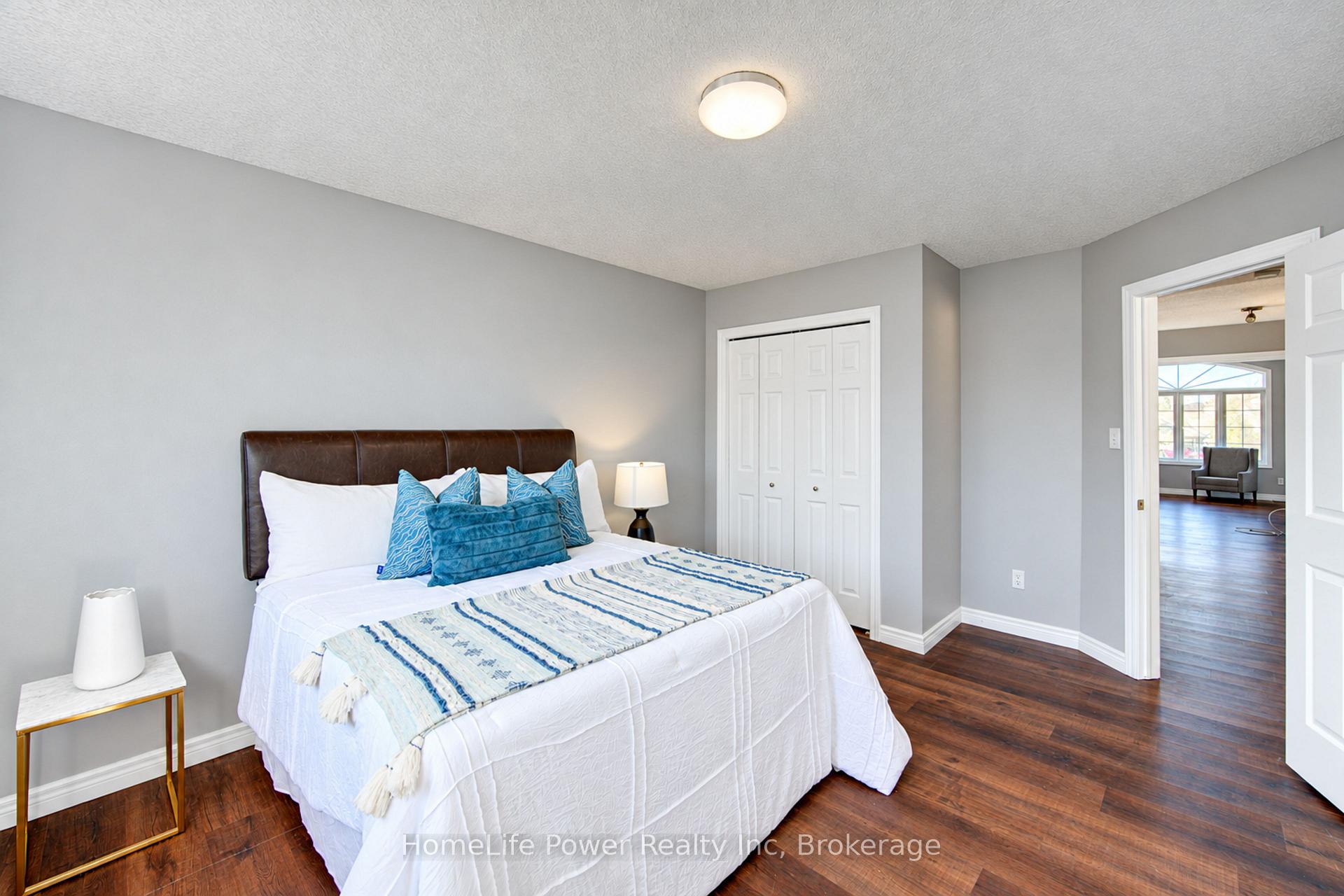 Photo 29 of 575 Thistlewood Drive, London, North C — HOMEH
