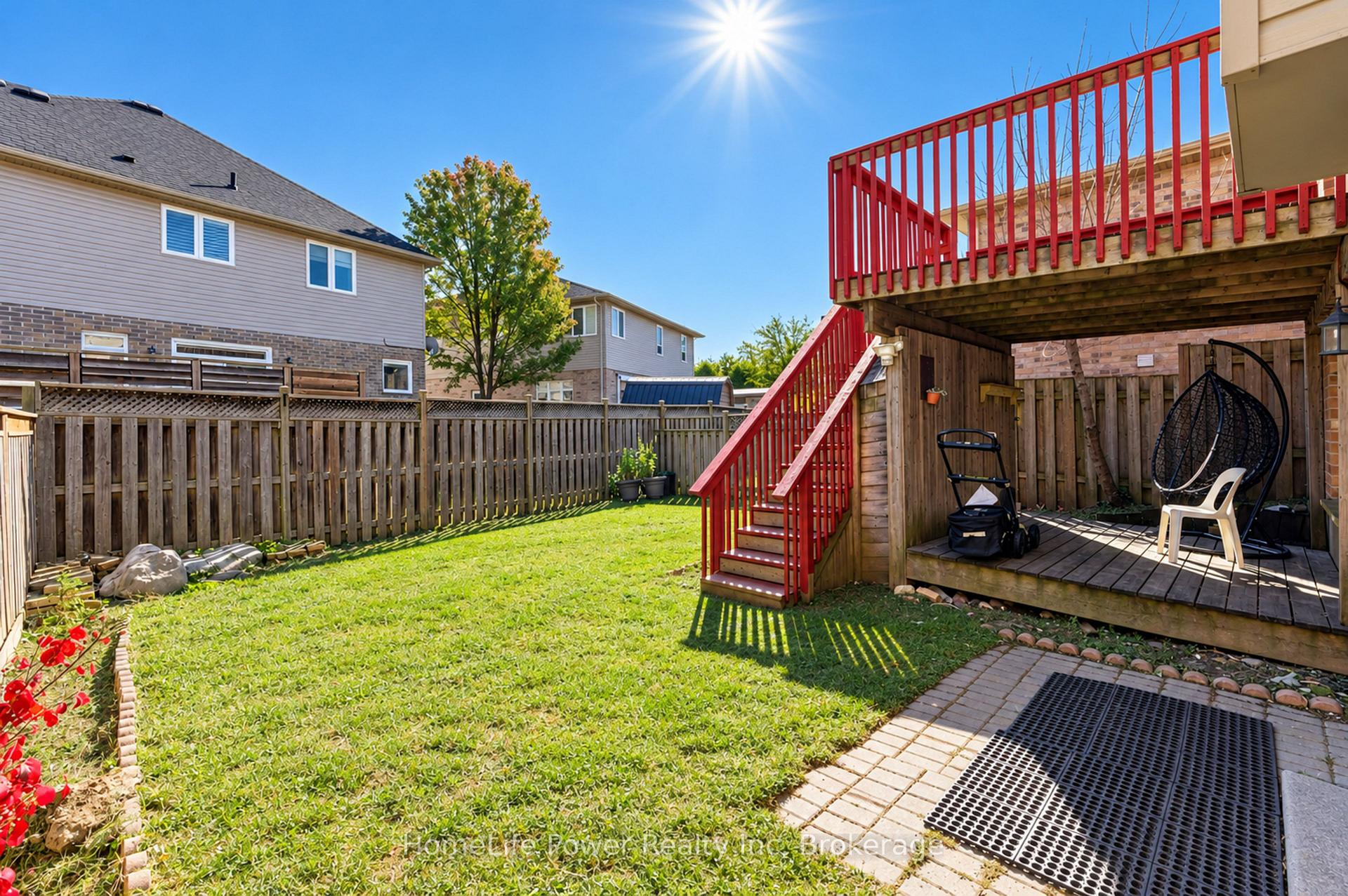 Photo 40 of 575 Thistlewood Drive, London, North C — HOMEH