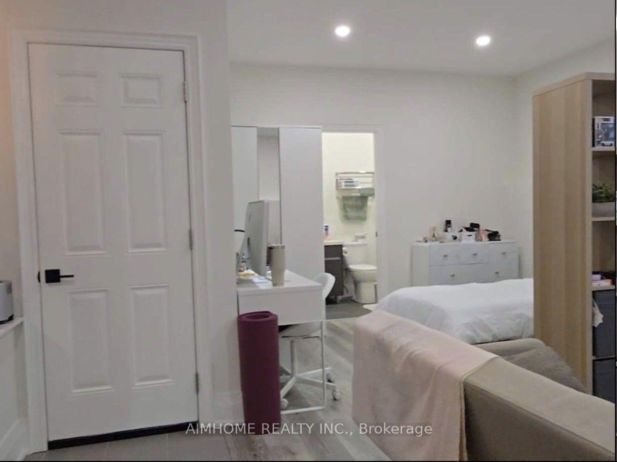 Photo 8 of Unit Bsmt, 56 Bonnycastle Road, Markham, Unionville — HOMEH