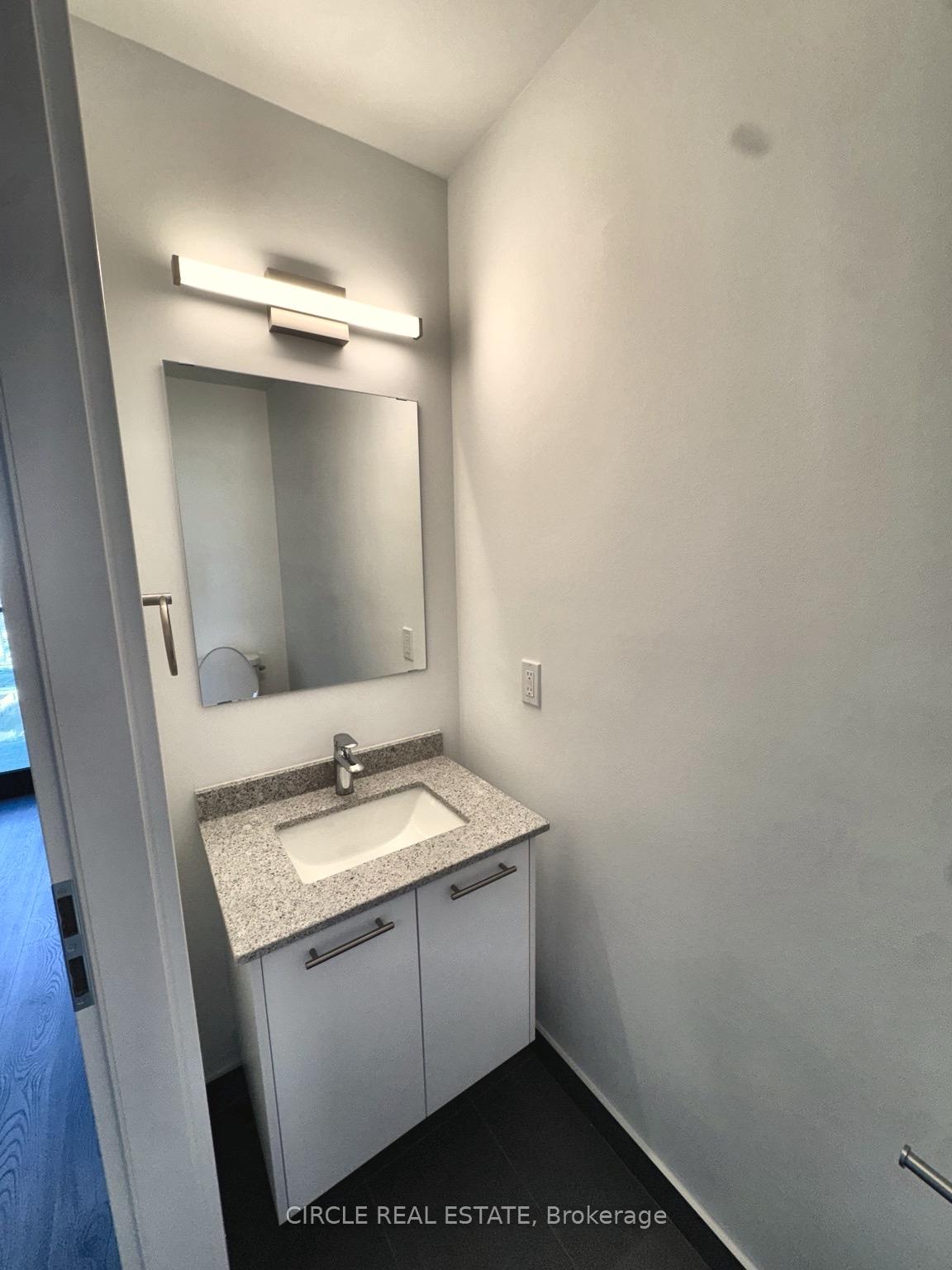 Photo 8 of Unit 4105, 30 Francis Street S, Kitchener, City Commercial Core — HOMEH