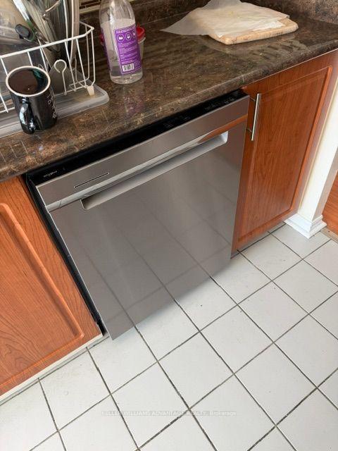 Photo 8 of Unit 1006, 3231 Eglinton Avenue E, Scarborough, Scarborough Village — HOMEH
