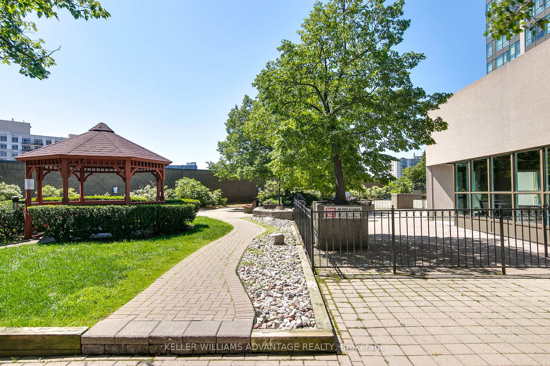 Photo 27 of Unit 1006, 3231 Eglinton Avenue E, Scarborough, Scarborough Village — HOMEH
