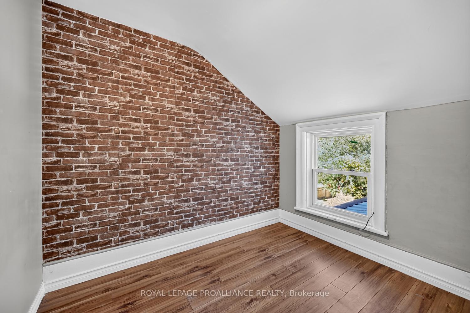 Photo 15 of 22 Abbott Street, Brockville, Brockville — HOMEH