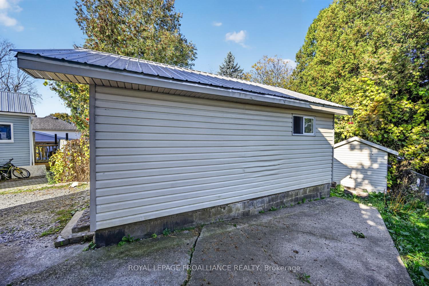 Photo 19 of 22 Abbott Street, Brockville, Brockville — HOMEH