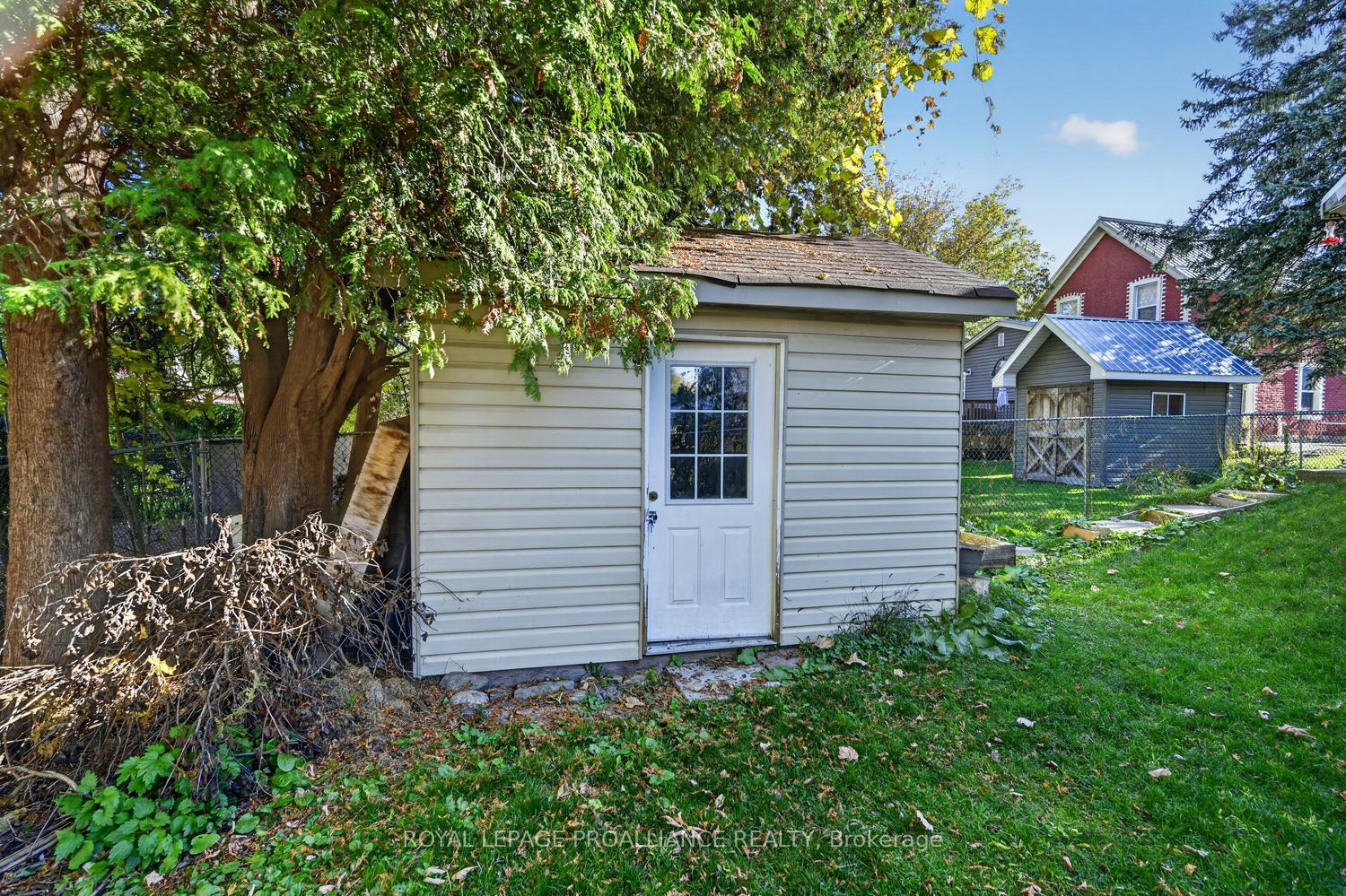 Photo 20 of 22 Abbott Street, Brockville, Brockville — HOMEH
