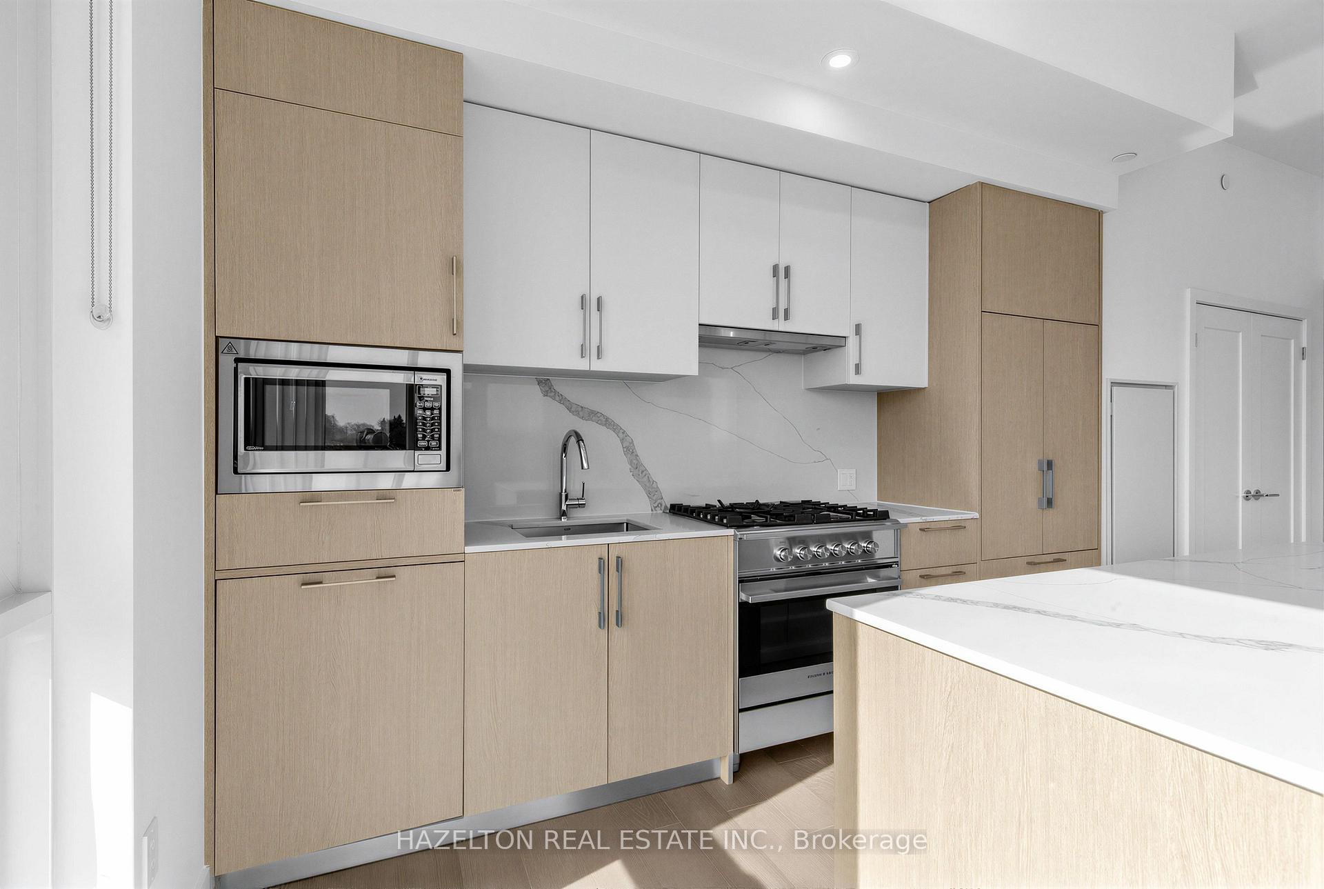 Photo 7 of Unit 602, 8 Manor Road W, Toronto, Yonge-Eglinton — HOMEH