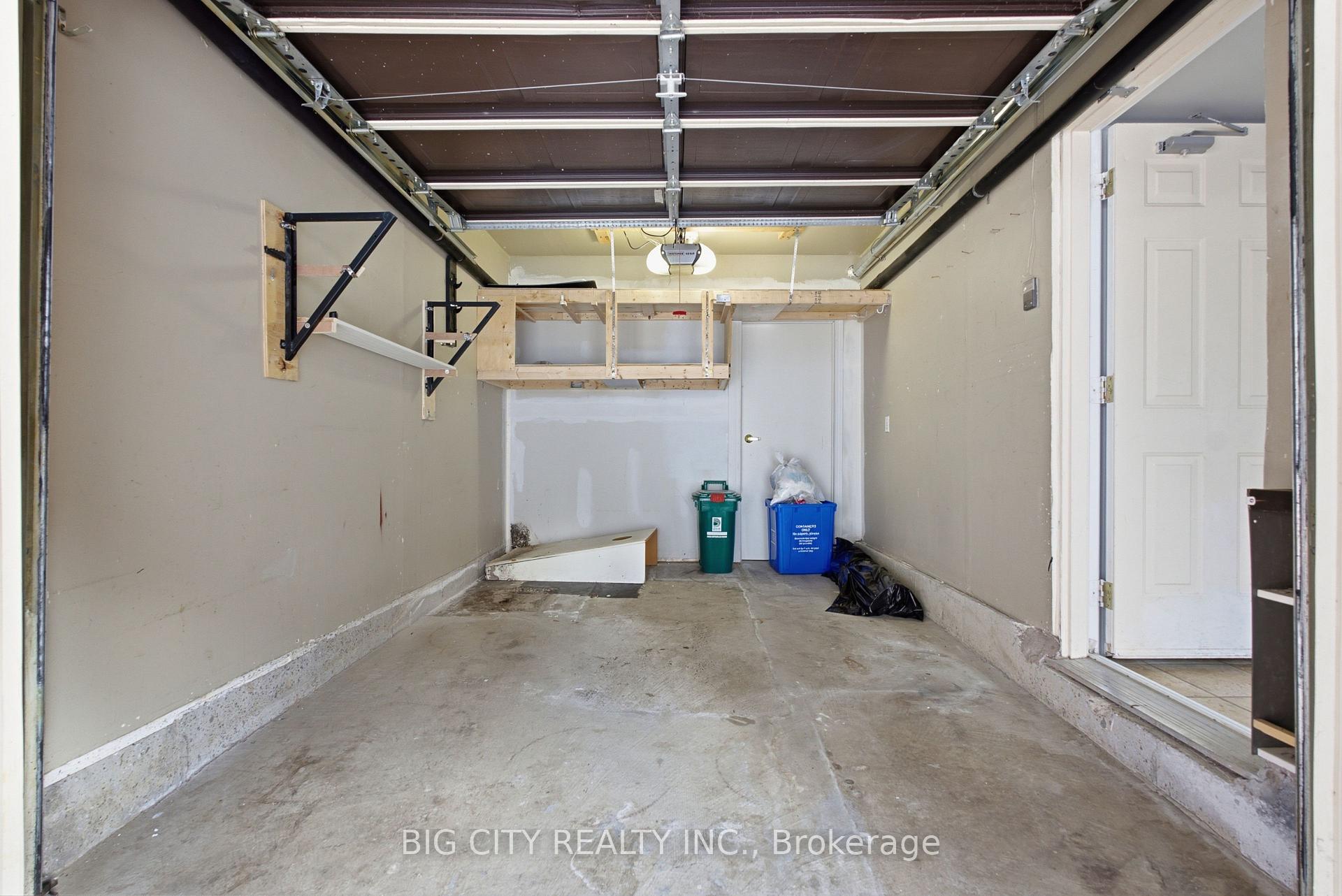 Photo 25 of Unit 36, 1775 Valley Farm Road, Pickering, Town Centre — HOMEH