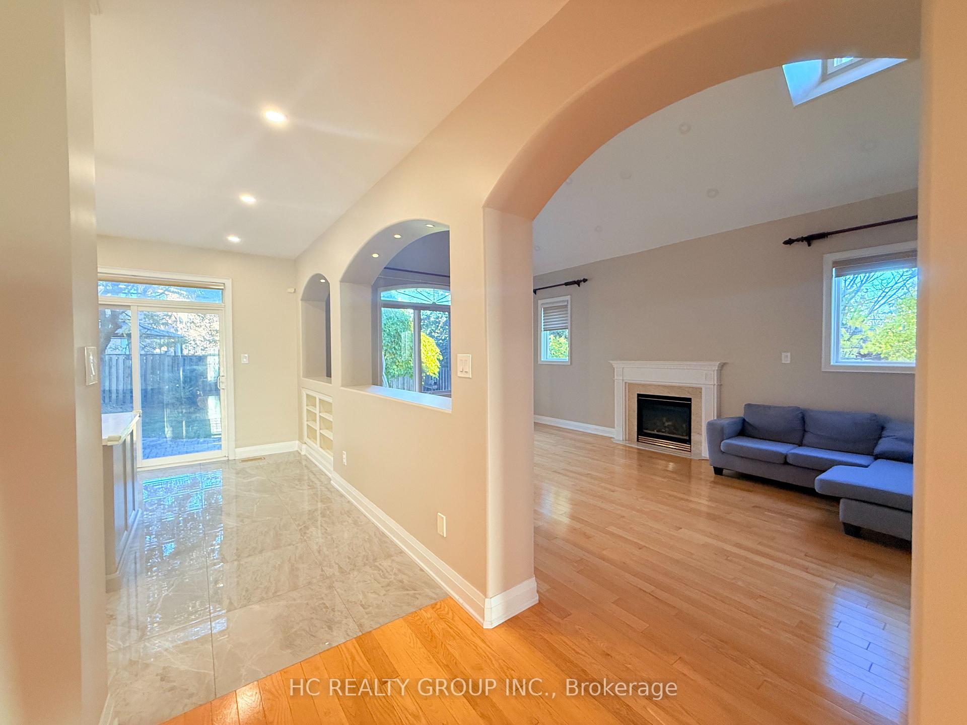 Photo 6 of 48 Burndenford Crescent, Markham, Markville — HOMEH
