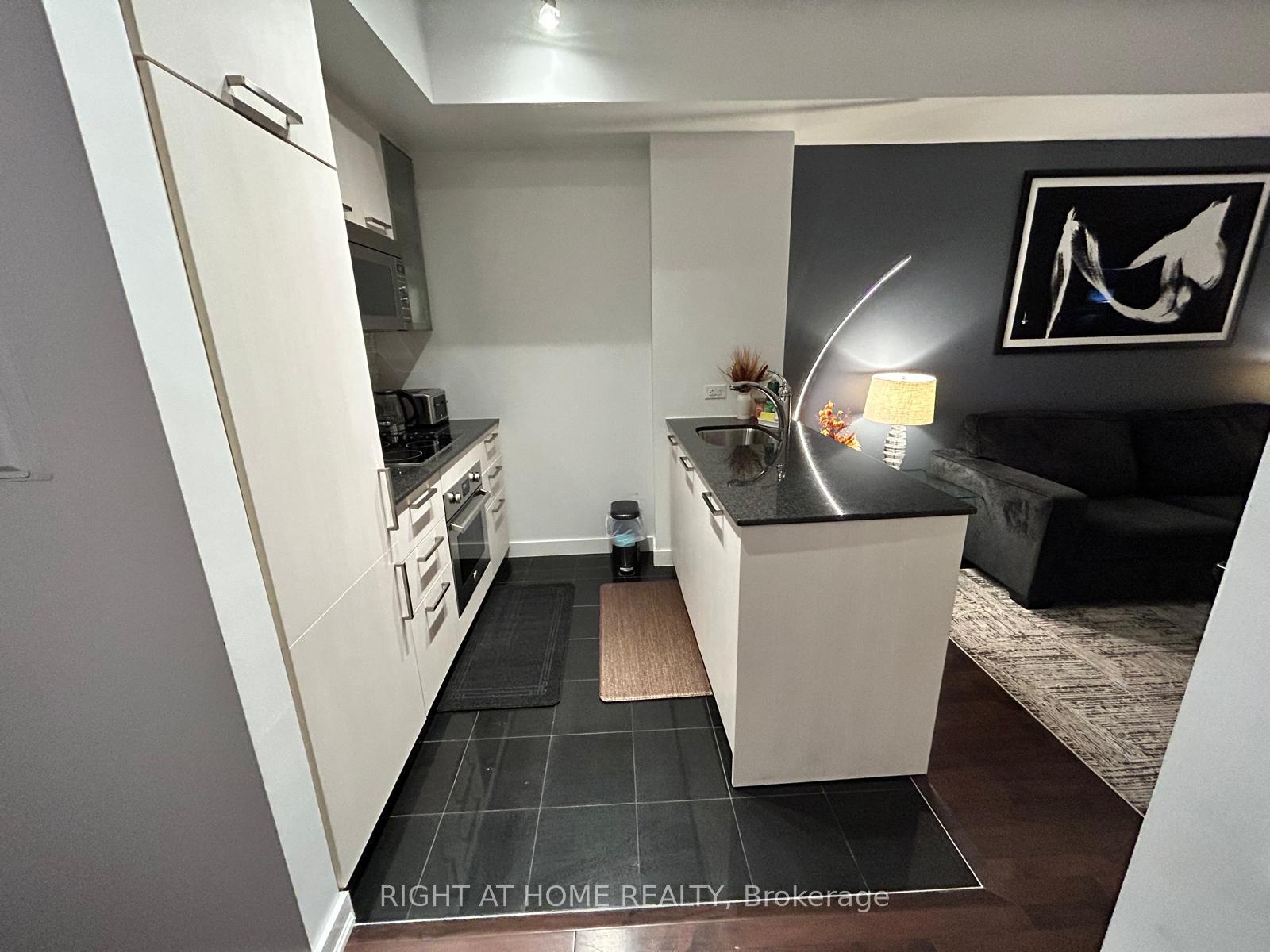Photo 9 of Unit 2503, 12 York Street, Toronto, Waterfront Communities — HOMEH