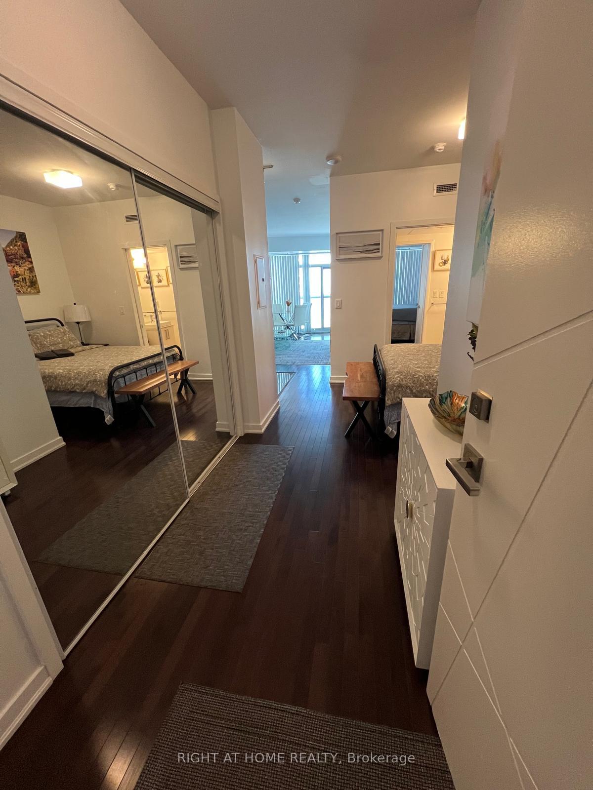Photo 12 of Unit 2503, 12 York Street, Toronto, Waterfront Communities — HOMEH