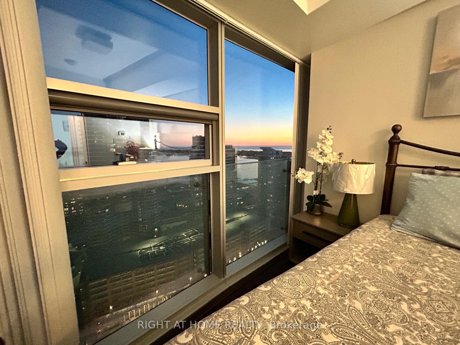 Photo 17 of Unit 2503, 12 York Street, Toronto, Waterfront Communities — HOMEH