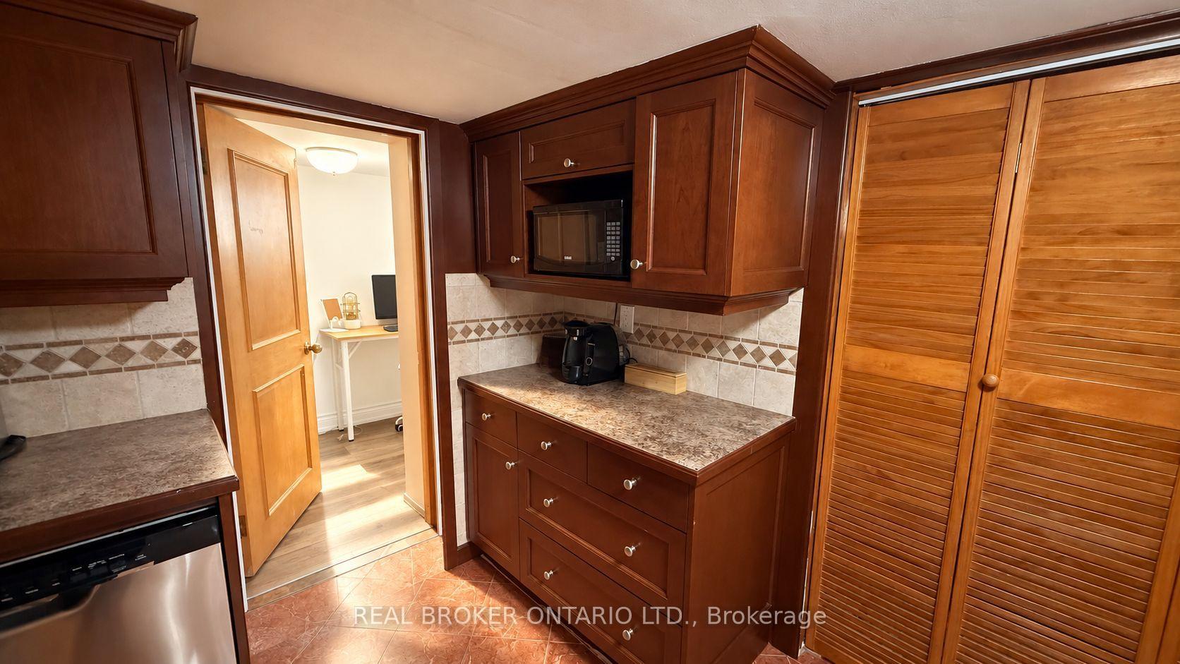 Photo 10 of Unit (Basement), 461 Westmount Avenue, Toronto, Oakwood Village — HOMEH