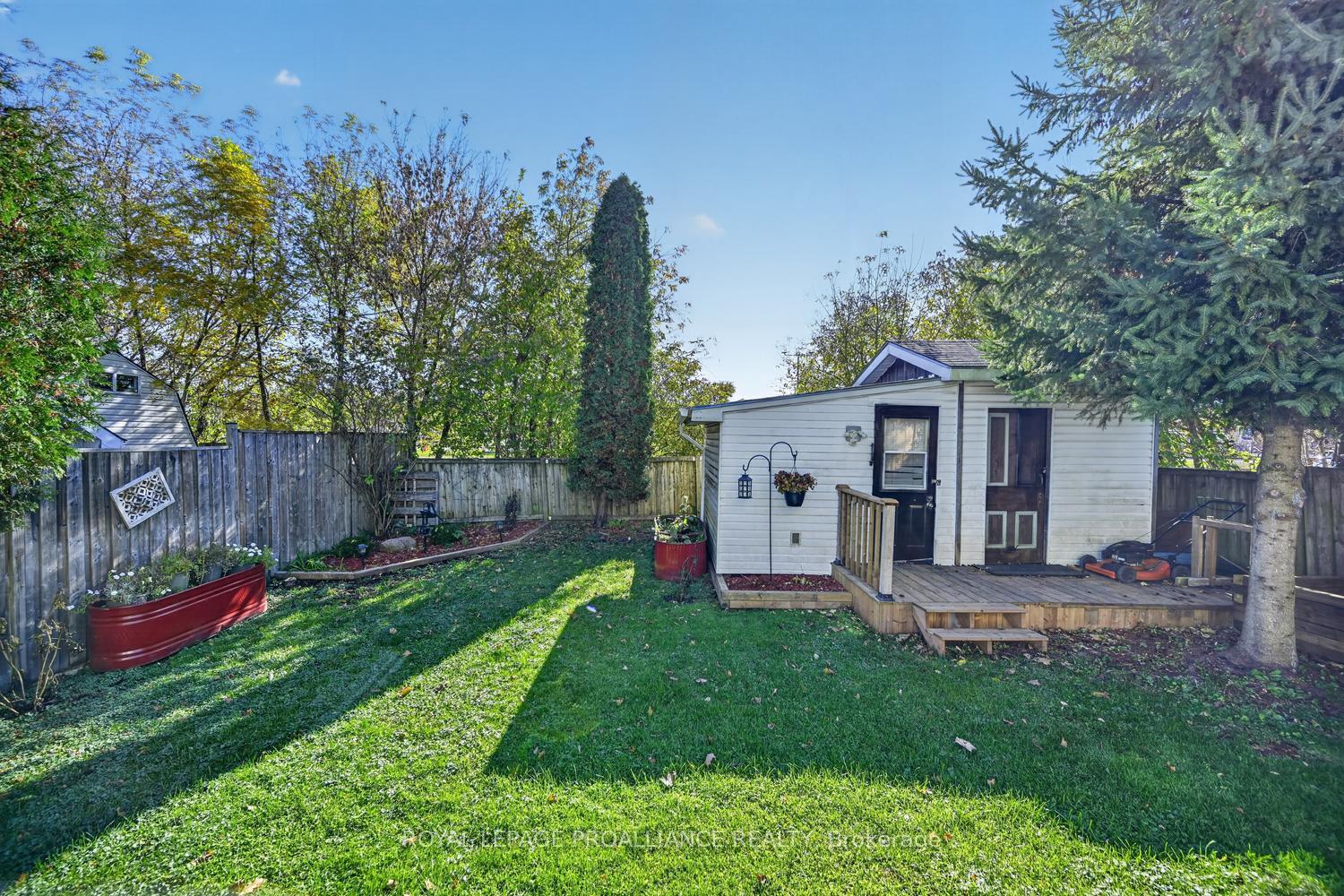 Photo 20 of 83 Louis Street, Brockville, Brockville — HOMEH
