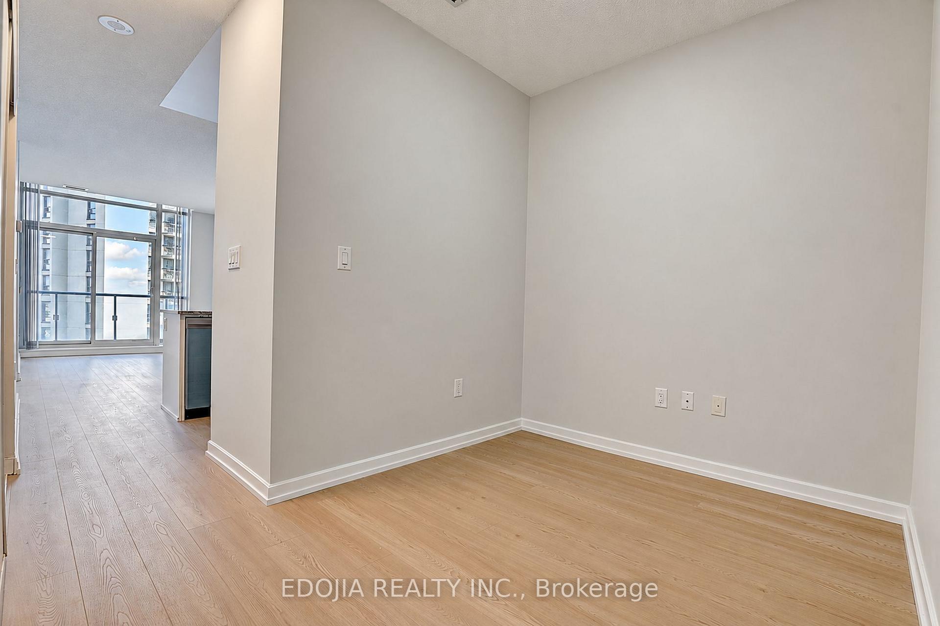 Photo 3 of Unit 511, 70 Forest Manor Road, North York, Henry Farm — HOMEH