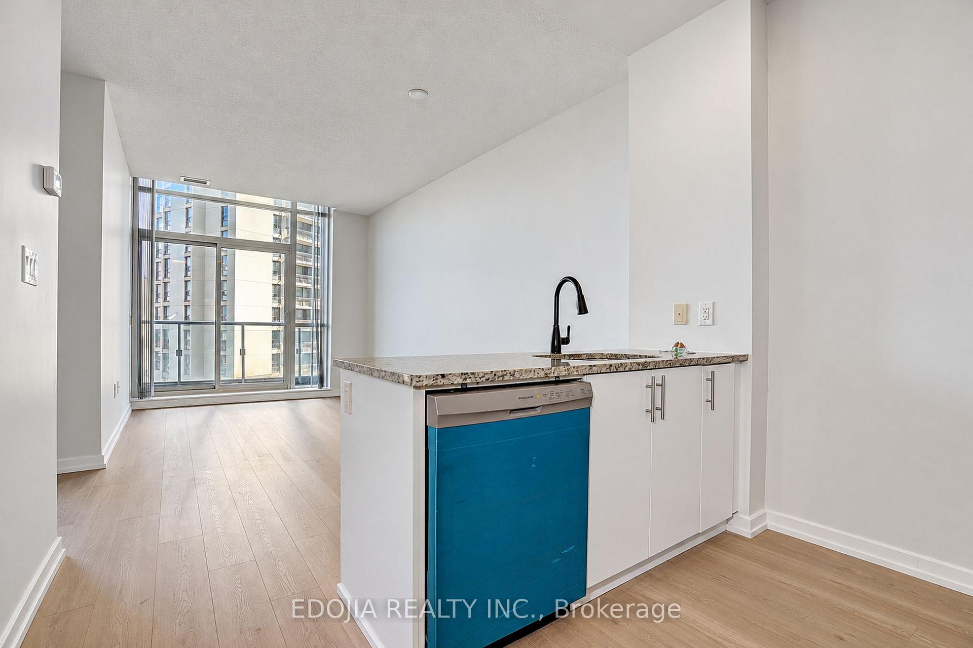 Photo 7 of Unit 511, 70 Forest Manor Road, North York, Henry Farm — HOMEH