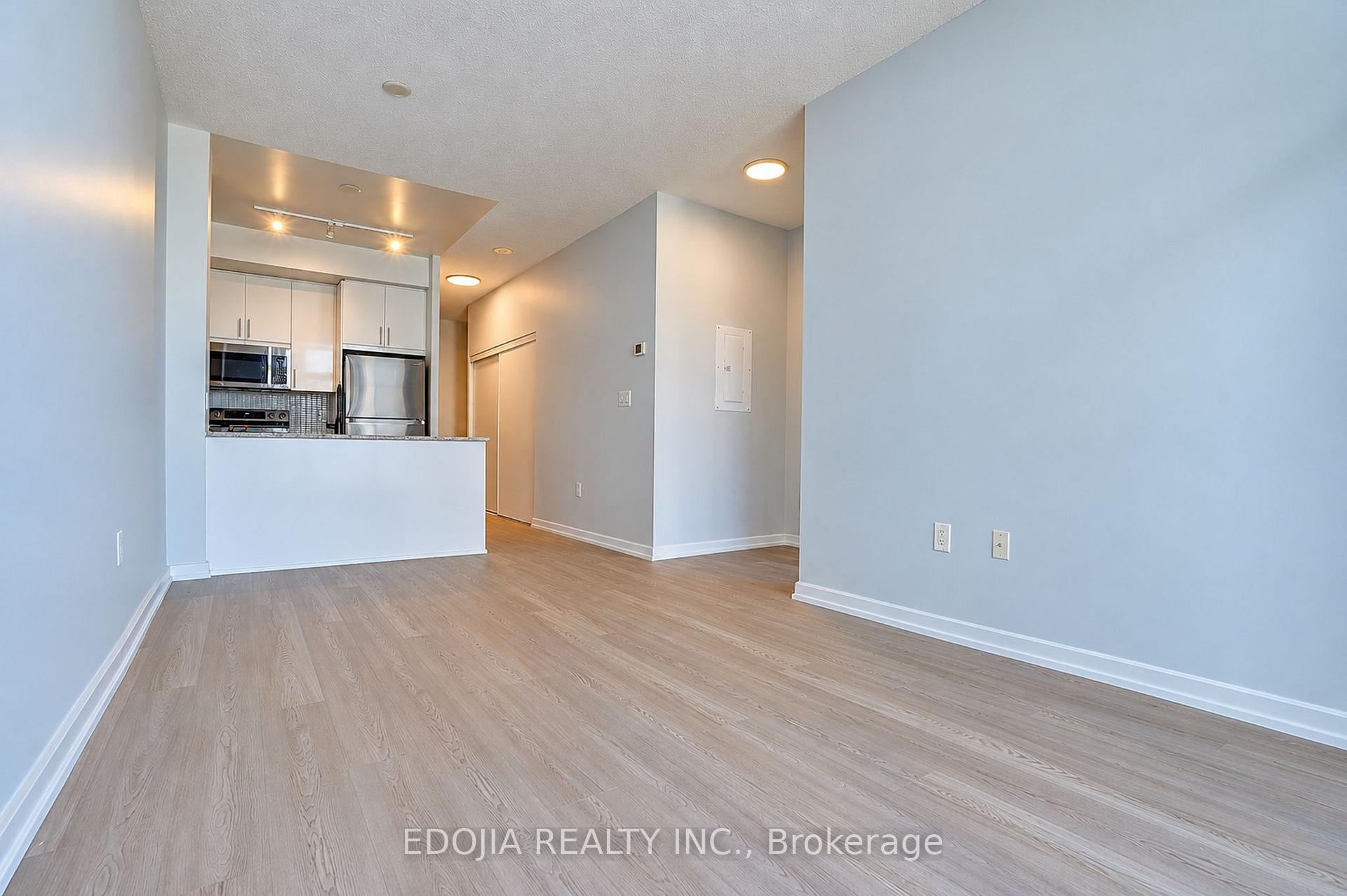 Photo 17 of Unit 511, 70 Forest Manor Road, North York, Henry Farm — HOMEH