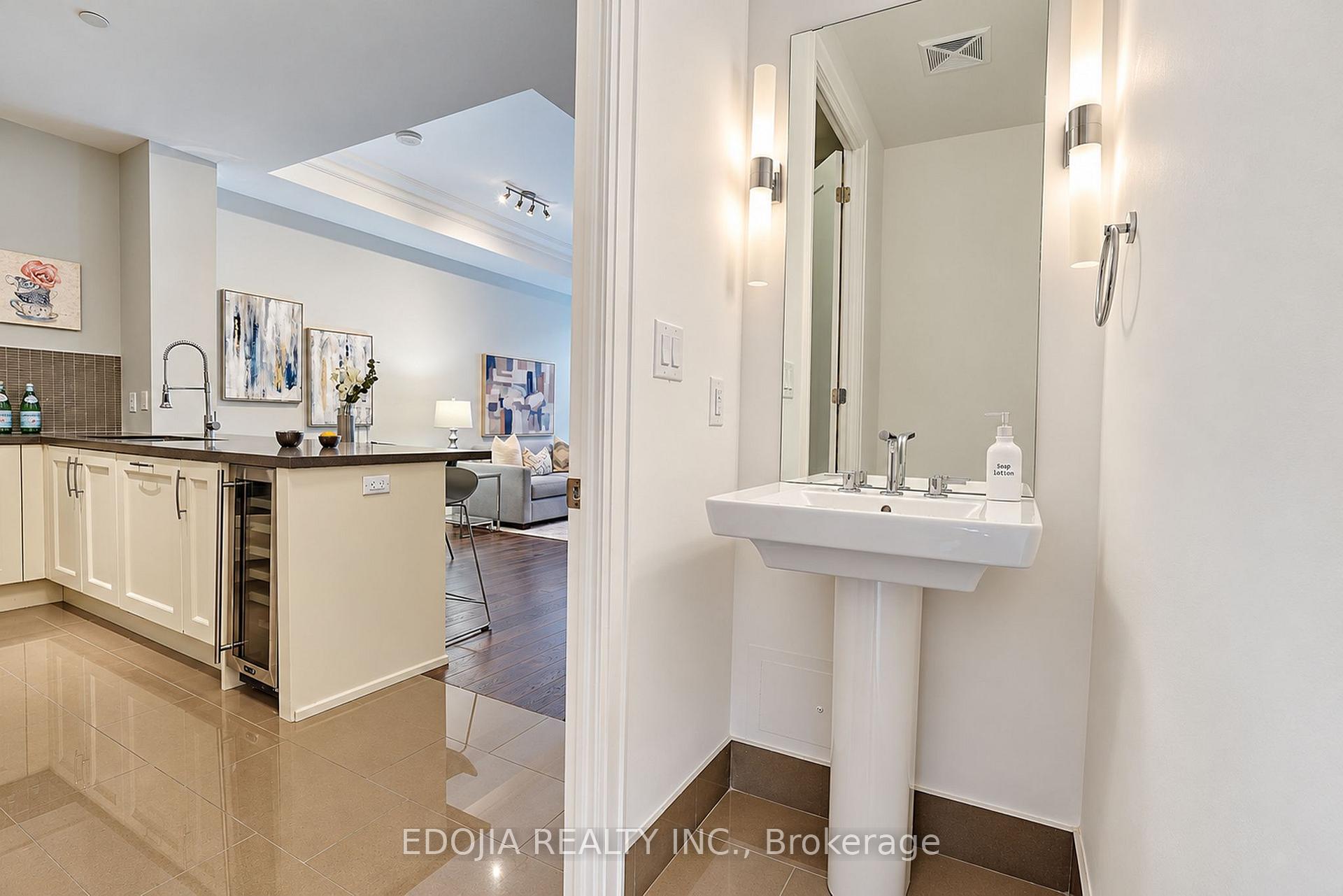Photo 22 of Unit 102, 9 Stollery Pond Crescent, Markham, Devil's Elbow — HOMEH
