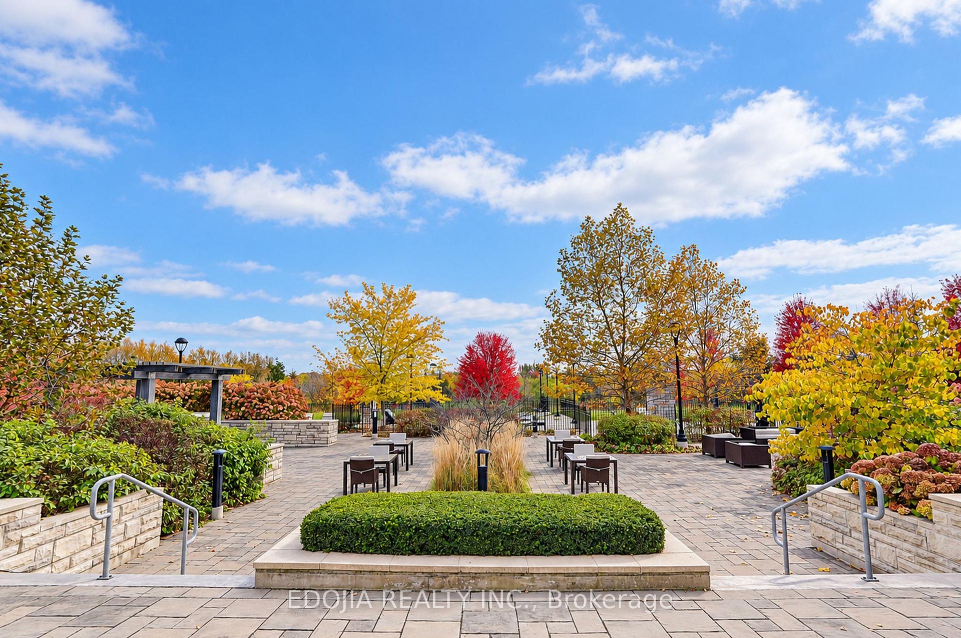 Photo 38 of Unit 102, 9 Stollery Pond Crescent, Markham, Devil's Elbow — HOMEH