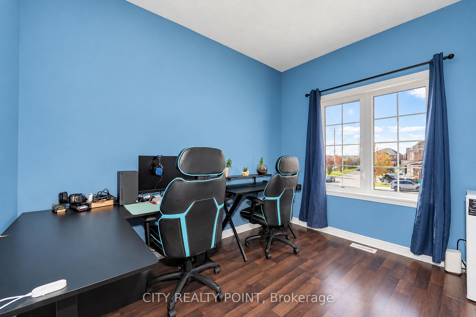 Photo 16 of 58 Divinity Circle, Brampton, Northwest Brampton — HOMEH
