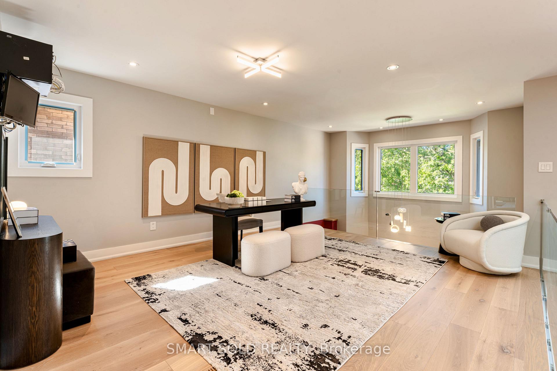 Photo 15 of 231 Hounslow Avenue, North York, Willowdale West — HOMEH