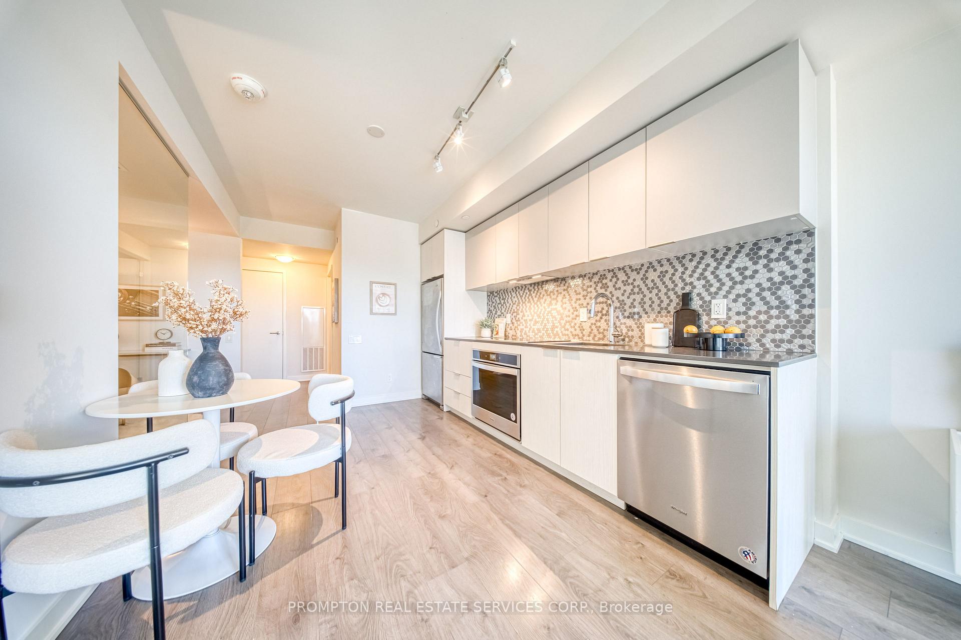 Photo 11 of Unit 701, 2 Sonic Way, Toronto, Flemingdon Park — HOMEH