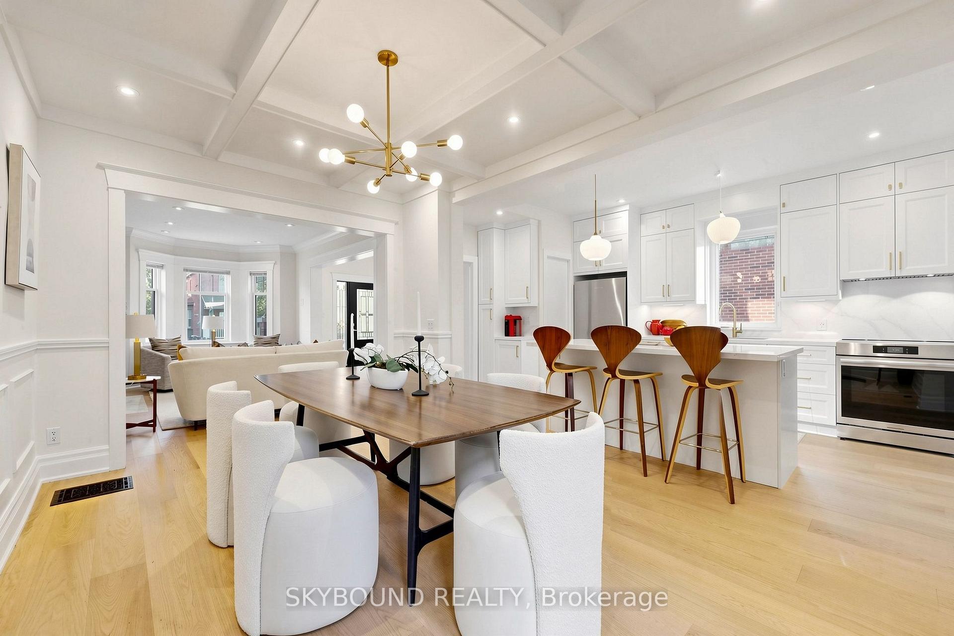 Photo 14 of 156 Hampton Avenue S, Toronto, North Riverdale — HOMEH
