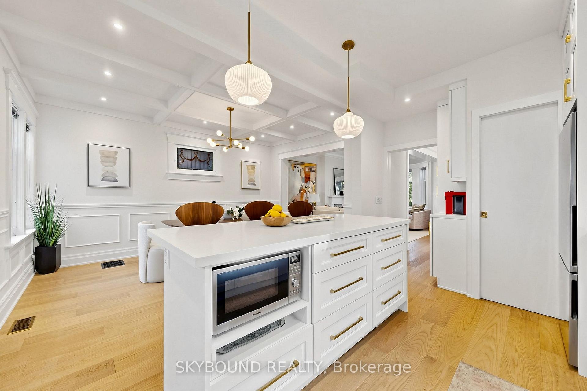 Photo 18 of 156 Hampton Avenue S, Toronto, North Riverdale — HOMEH