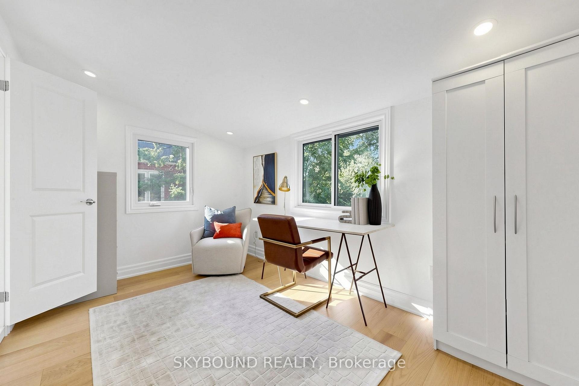 Photo 23 of 156 Hampton Avenue S, Toronto, North Riverdale — HOMEH