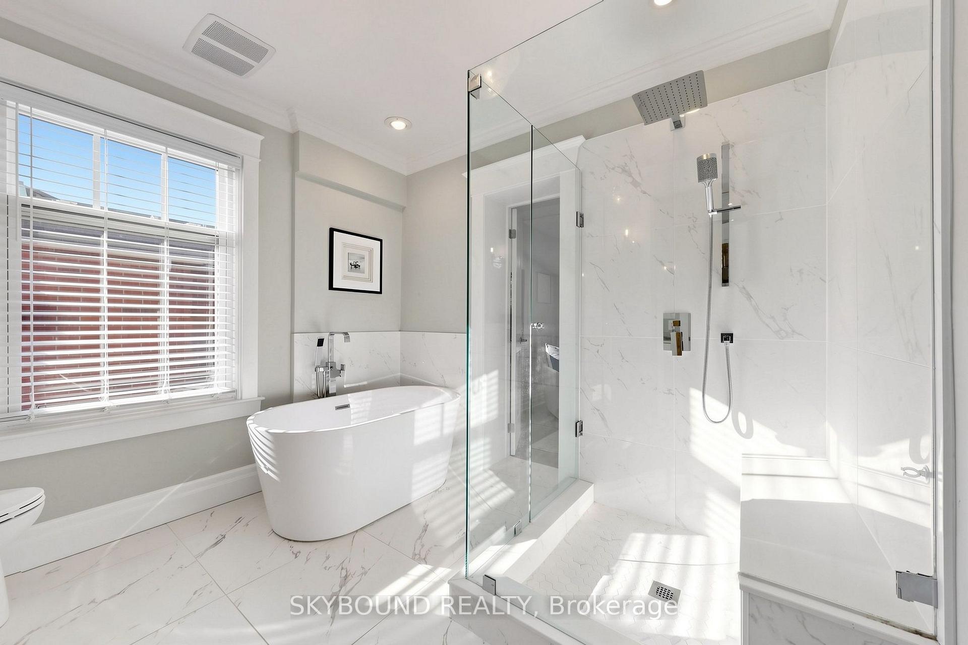 Photo 25 of 156 Hampton Avenue S, Toronto, North Riverdale — HOMEH