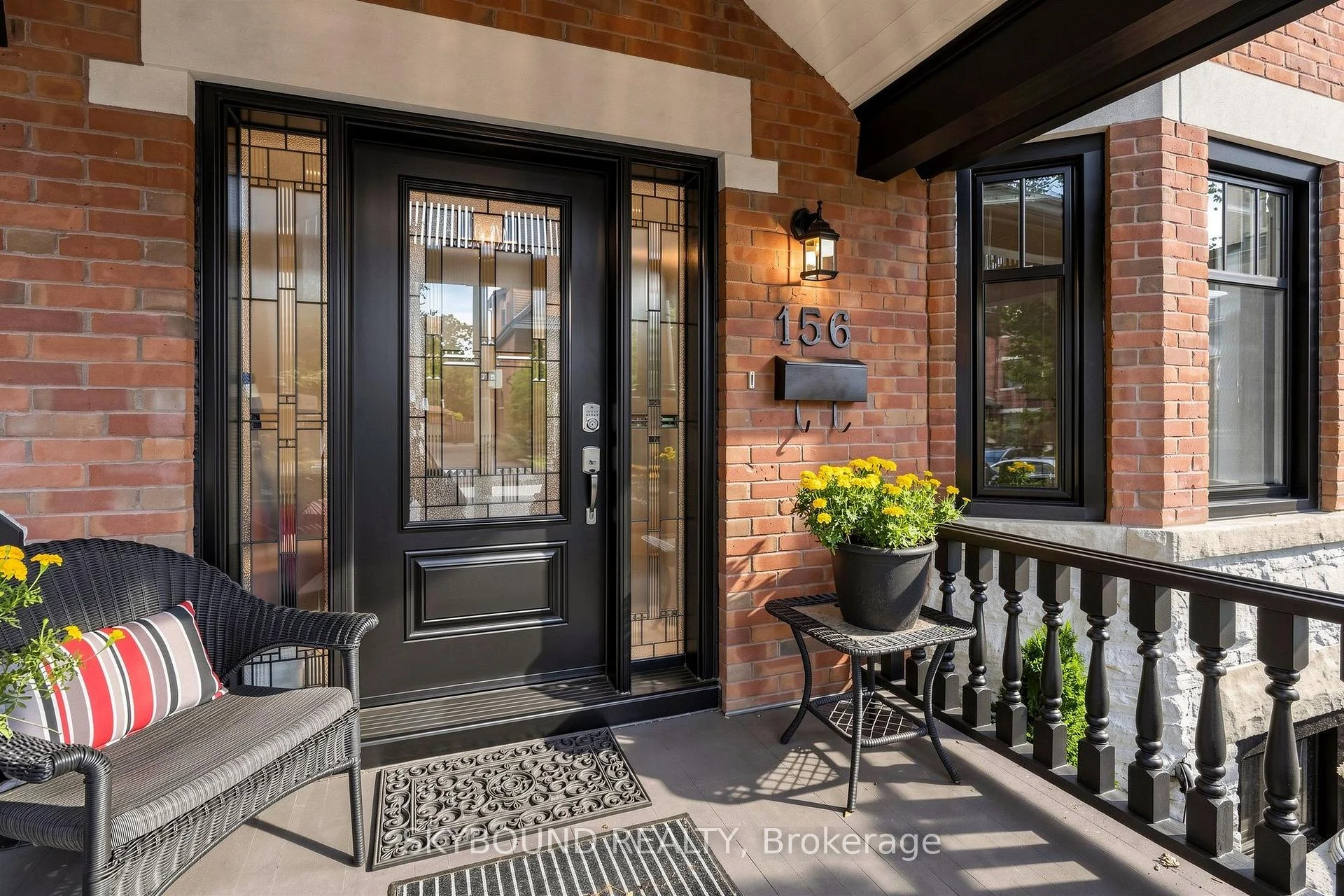 Photo 4 of 156 Hampton Avenue, Toronto, North Riverdale — HOMEH