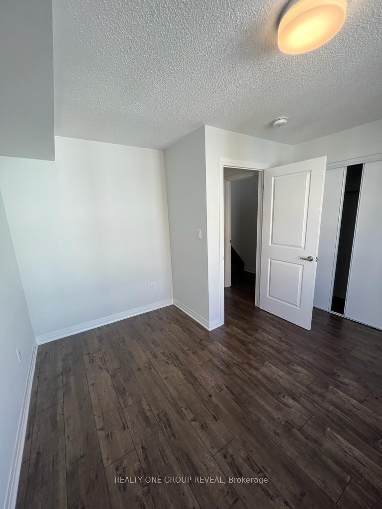 Photo 14 of 1636 Pleasure Valley Path, Oshawa, Samac — HOMEH