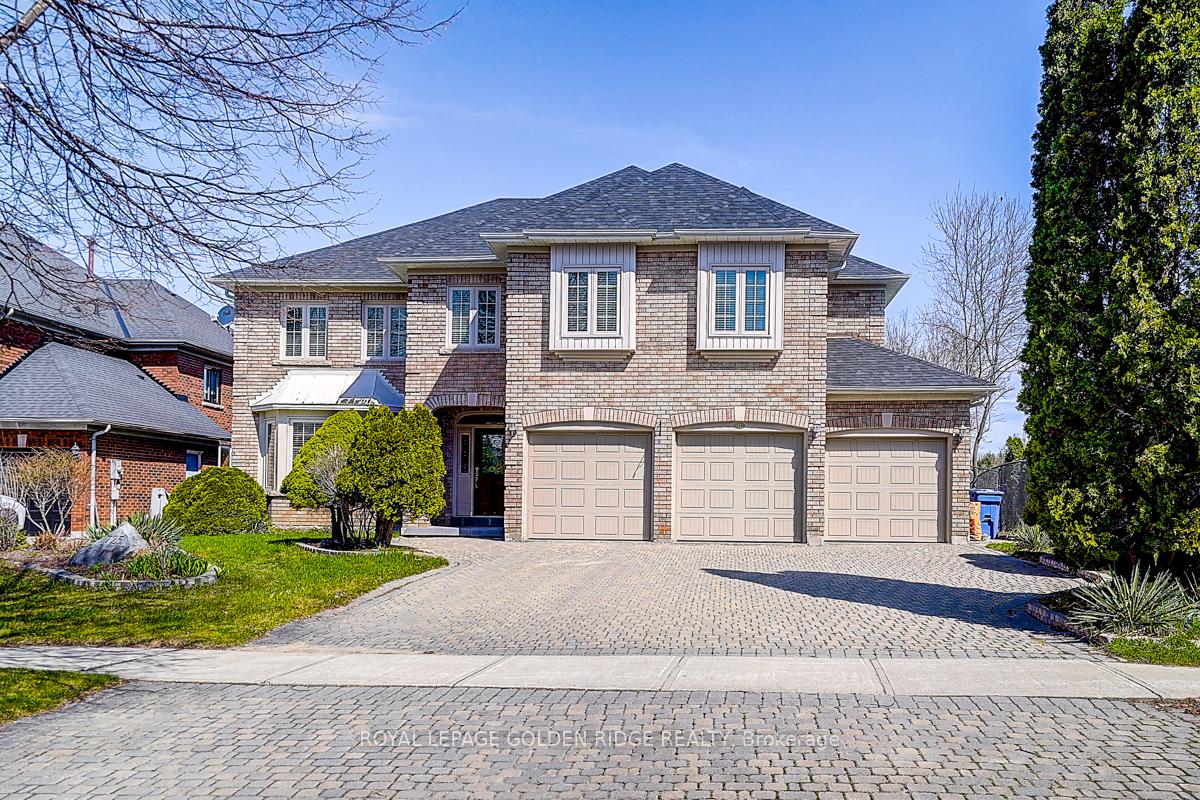 Photo 1 of 725 Exceller Circle, Newmarket, Stonehaven-Wyndham — HOMEH